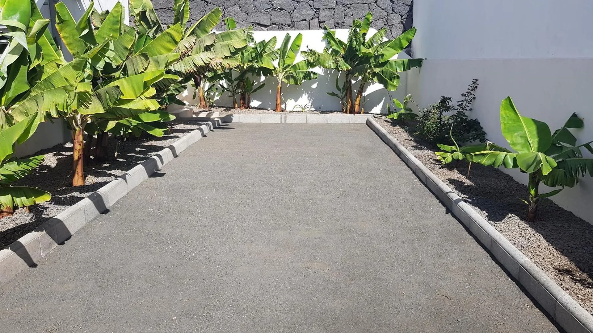 Casa Roja 1 Tias - Quiet Resort, Central, Parking 0*,  Spanyolország