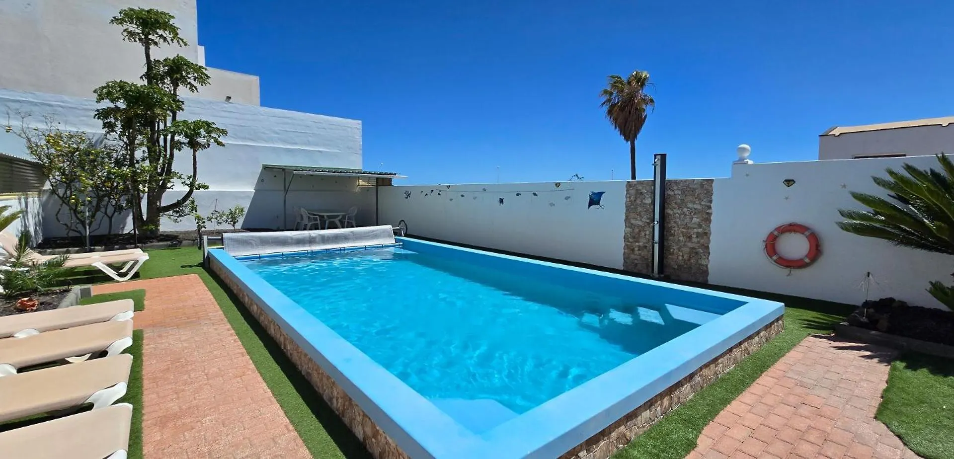 Apartman Casa Roja 1 Tias - Quiet Resort, Central, Parking