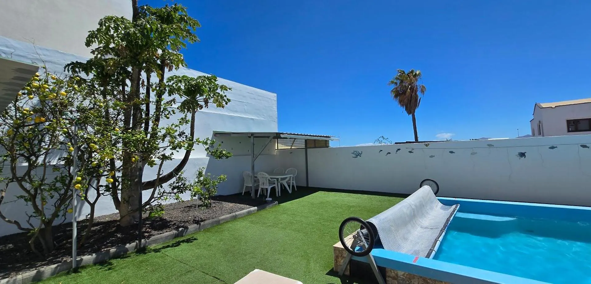 Apartman Casa Roja 1 Tias - Quiet Resort, Central, Parking